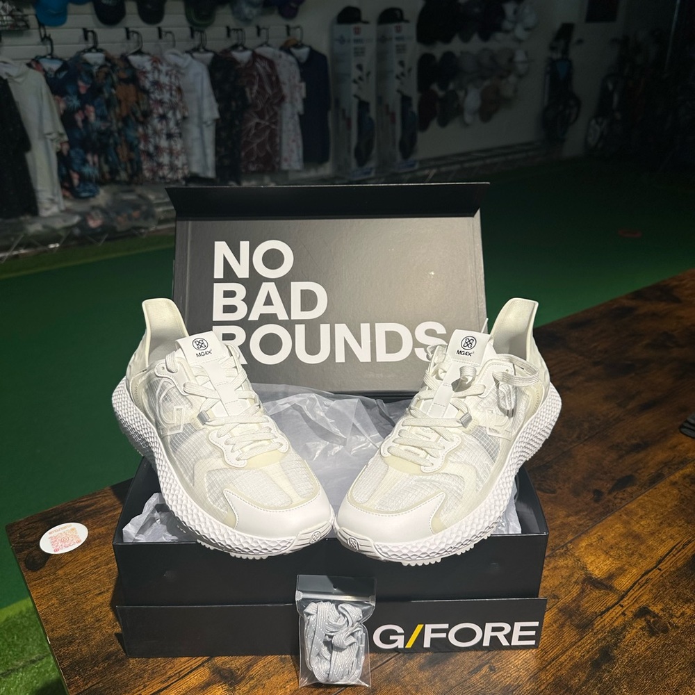 G/FORE Men's Cream Athletic Shoes